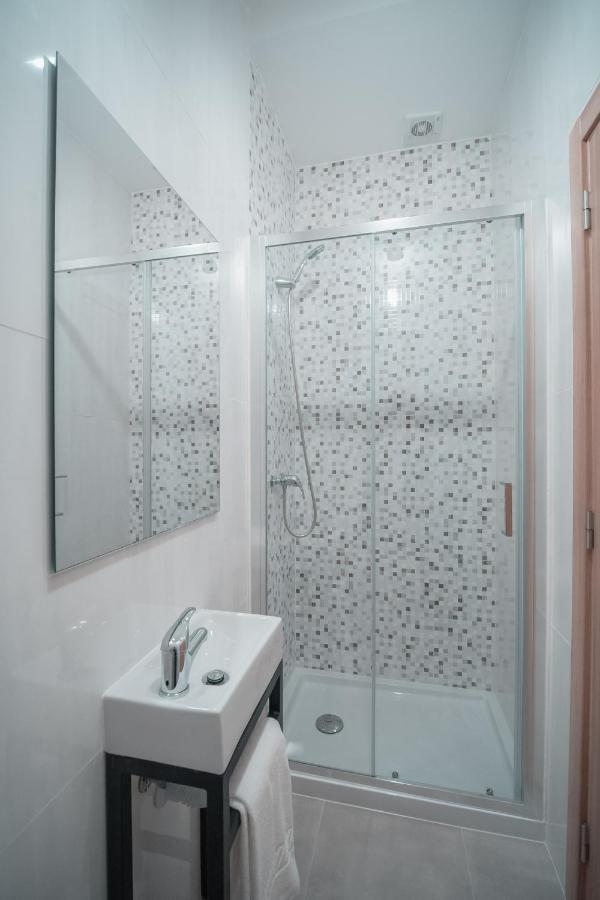 Harbour49 - Aveiro Flats & Suites Bagian luar foto