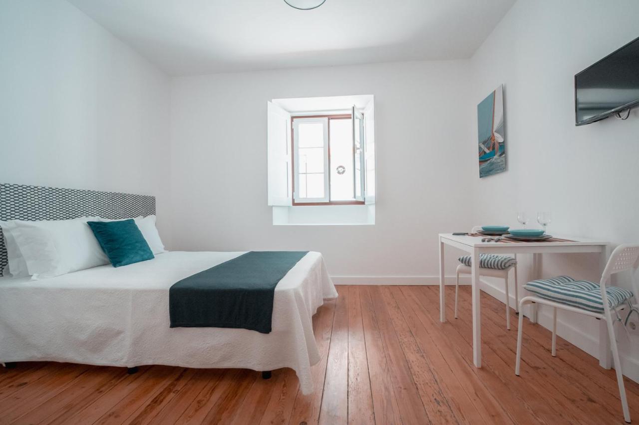 Harbour49 - Aveiro Flats & Suites Bagian luar foto