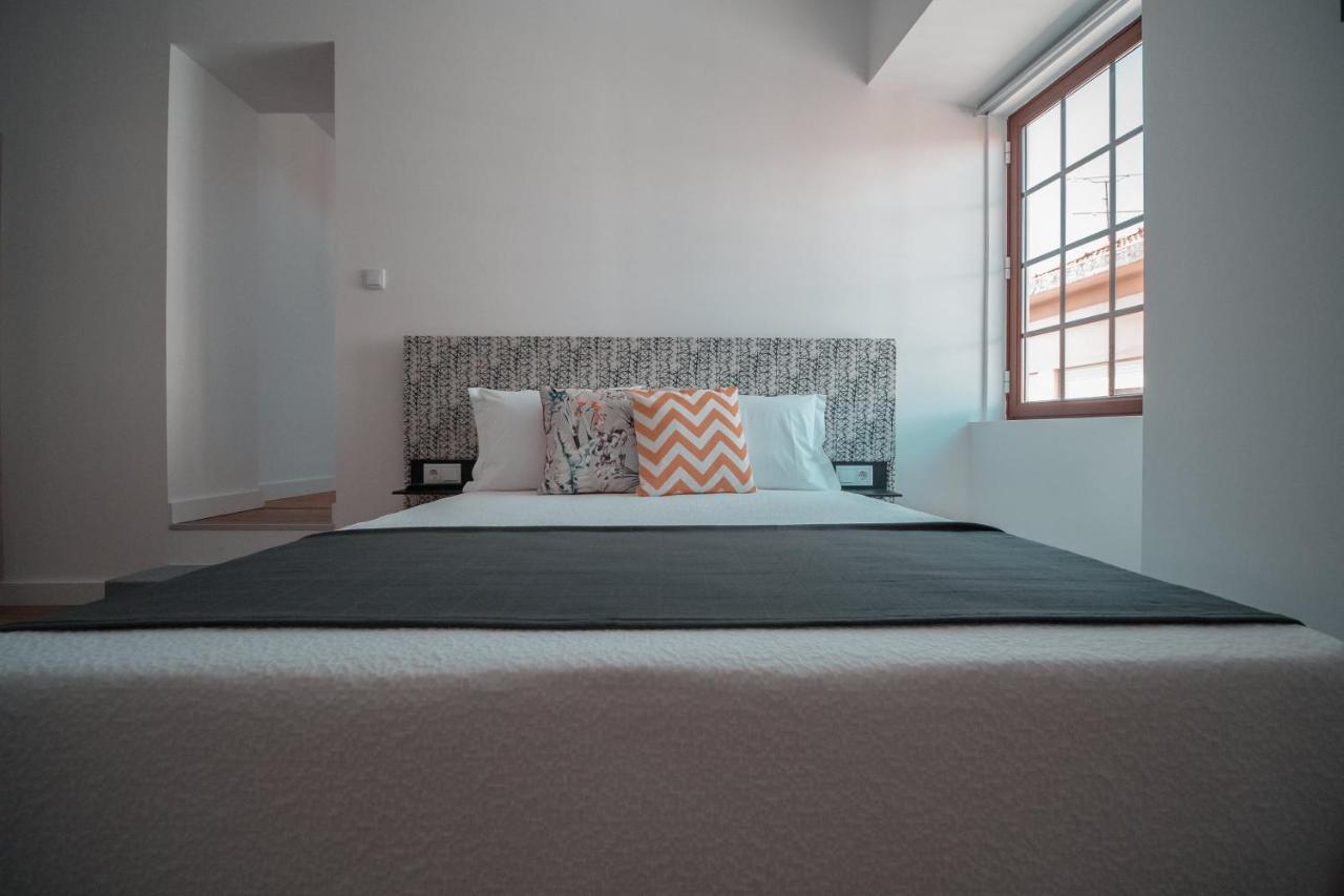 Harbour49 - Aveiro Flats & Suites Bagian luar foto