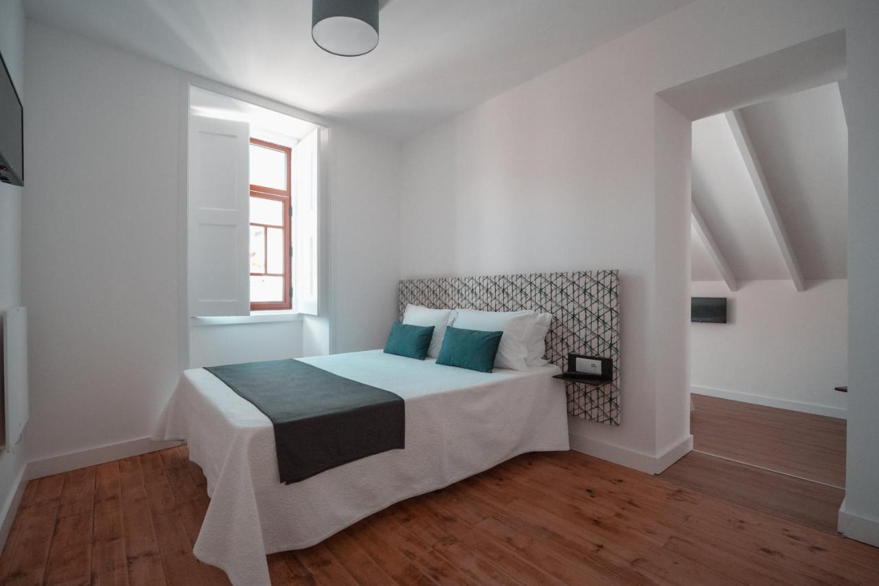 Harbour49 - Aveiro Flats & Suites Bagian luar foto