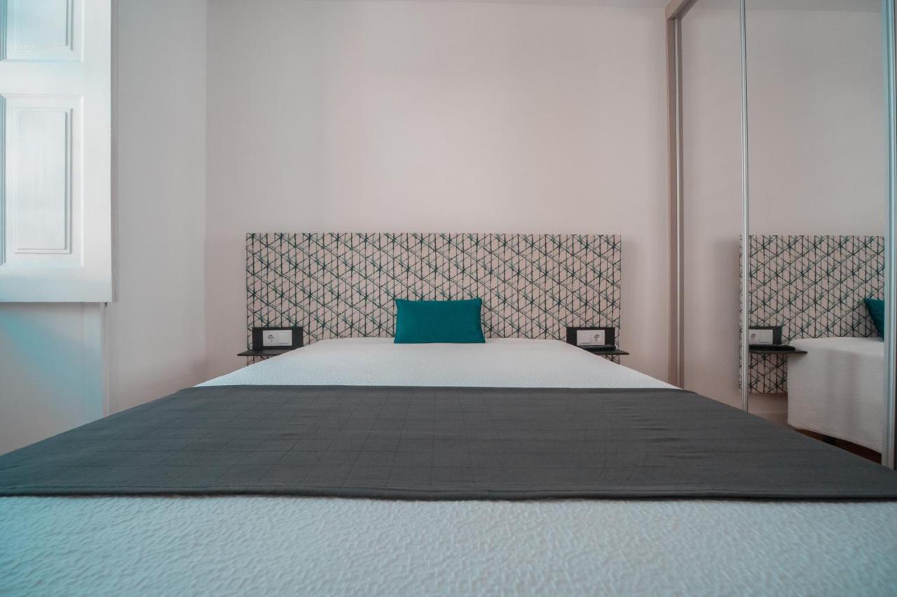 Harbour49 - Aveiro Flats & Suites Bagian luar foto