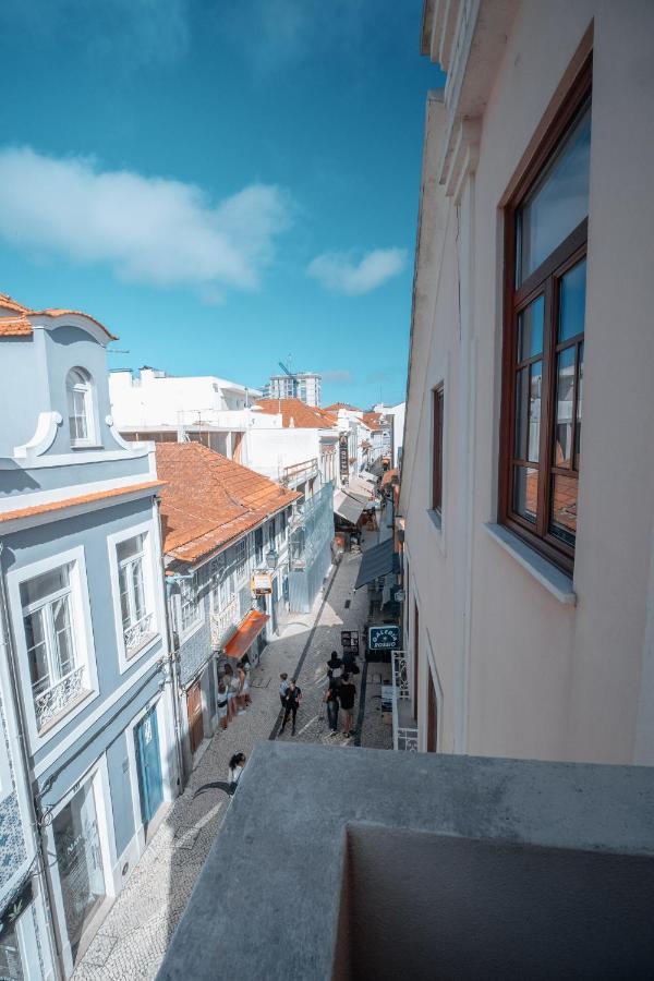 Harbour49 - Aveiro Flats & Suites Bagian luar foto