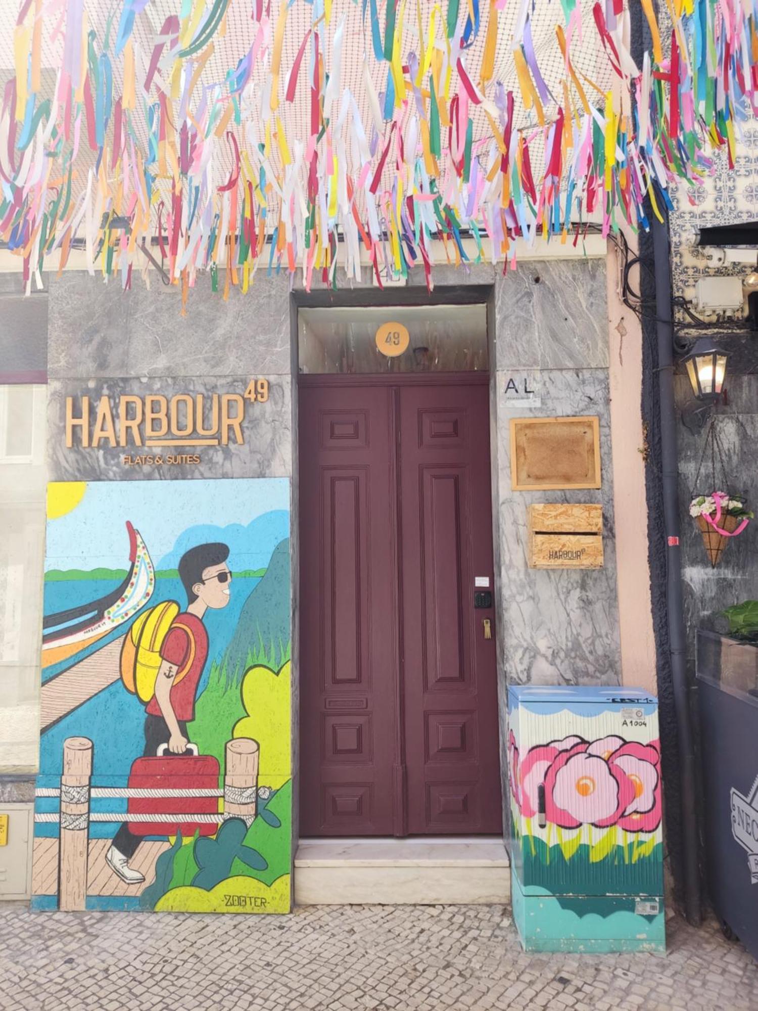 Harbour49 - Aveiro Flats & Suites Bagian luar foto